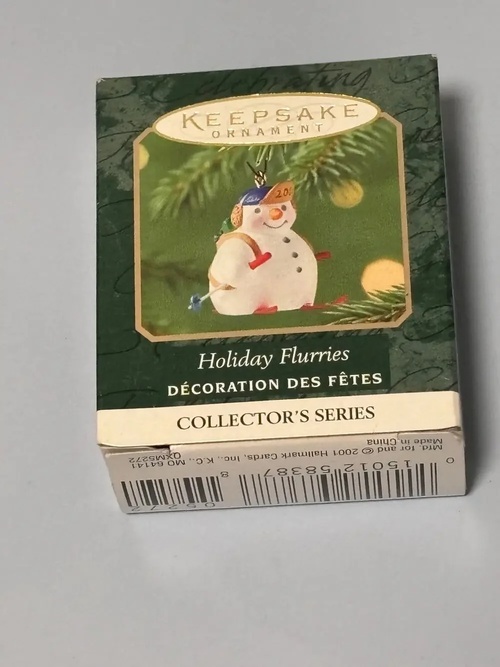 Vintage Hallmark Keepsake Ornament Christmas Mini Snowman Holiday Flurries 2001